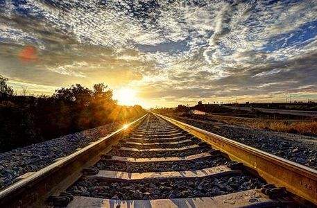 “一带一路”筑路架桥靠什么“神器”？